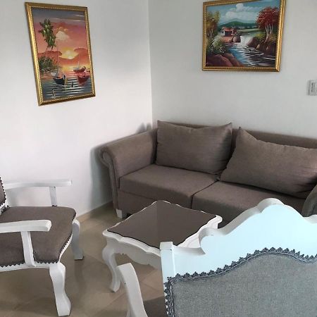סנטיאגו דה לוס קבאלרוס Apartamento Los Rieles מראה חיצוני תמונה